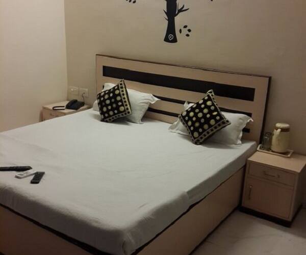 Hotel Panchsheel, Varanasi 1